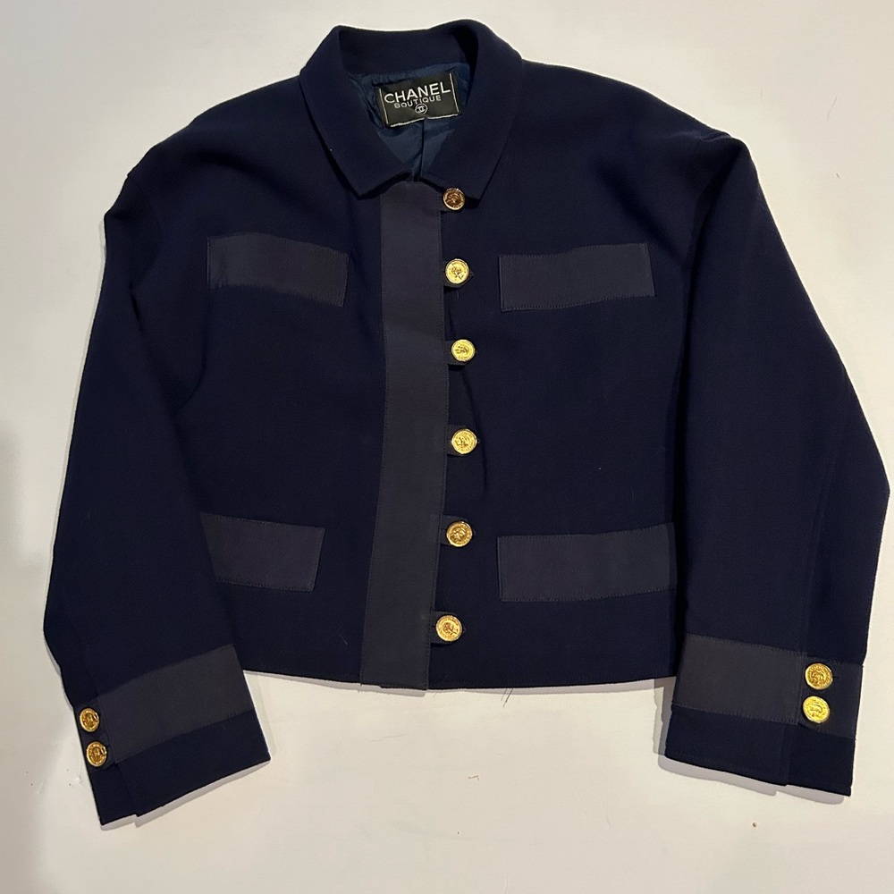 Vintage Chanel FR 42 Cropped Jacket